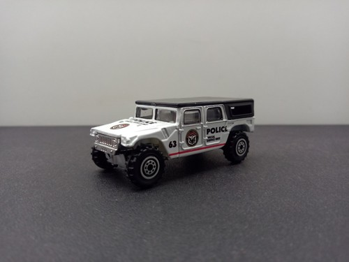 Hummer h1 police - 1:64,